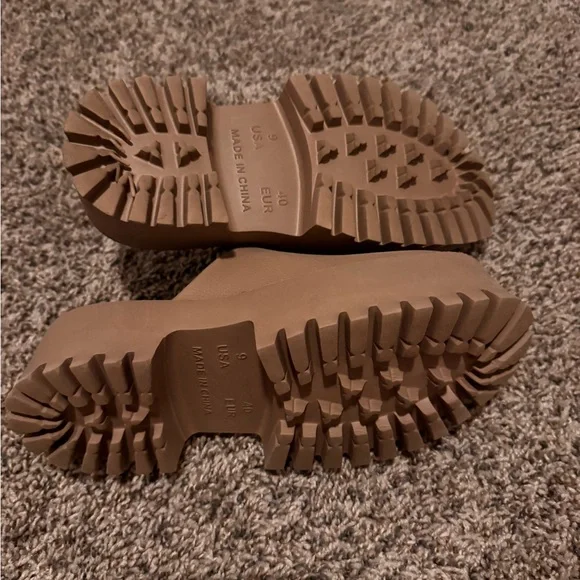 Jeffery Campbell Chunky Platform Slip-On Clog in Taupe - Picture 3 of 3